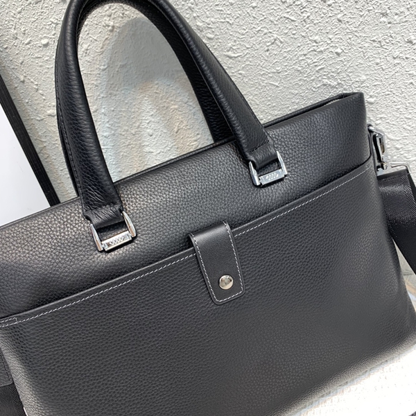 スーパーコピーブランドバッグ背面デザイン
